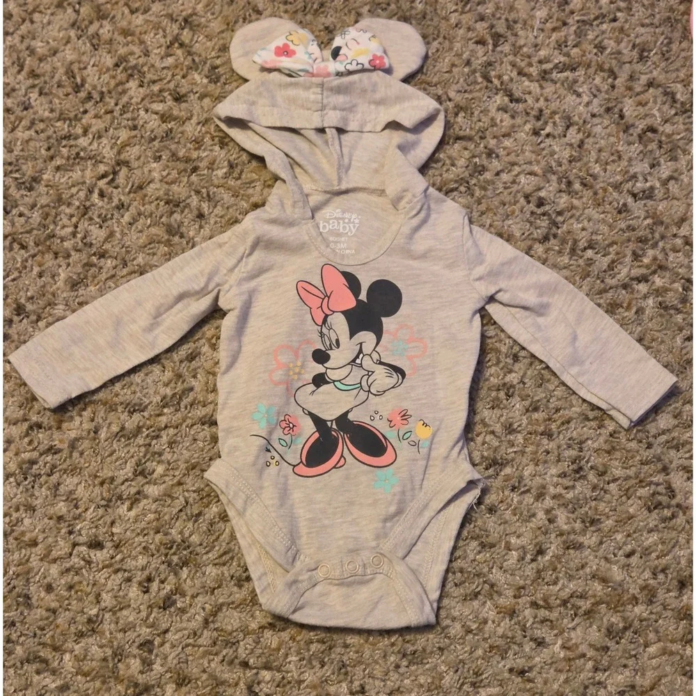 Bundle Of 6 Long Sleeve Bodysuits Baby Size 0-3 Months Carters/Disney/Cutie Pie